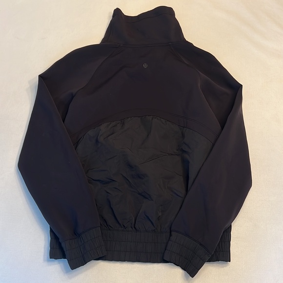 46. Lululemon Power Position Pullover Black - Picture 7 of 7